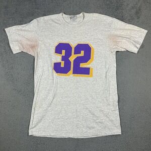 Vintage Los Angeles LAKERS #32 Magic Johnson Gray T-Shirt #3231